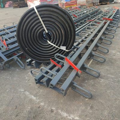 定制公路桥梁伸缩缝胶条钢遮板C40型橡胶支座80型c型橡胶条止水带