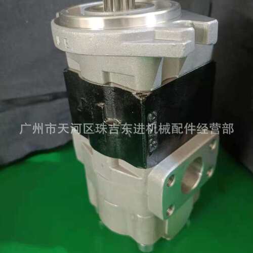 Toyota Forklift 67120-32881-71齿轮泵