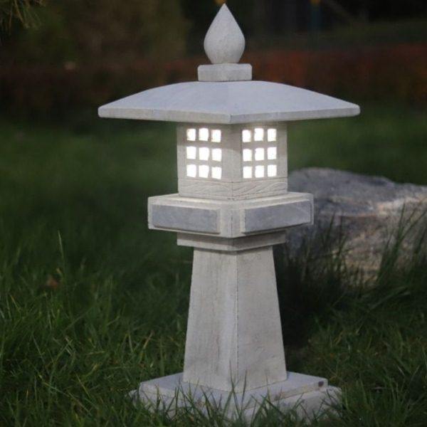 日式石灯笼摆件中式庭院草坪灯青石石雕户外太阳能石头灯造景定制