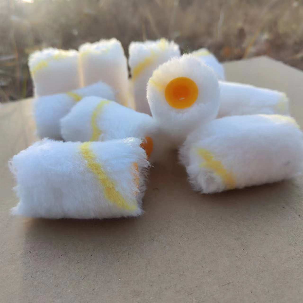 乳胶漆不掉毛小拇指滚筒刷2寸3寸4寸6寸迷你专用墙面室内家用刷