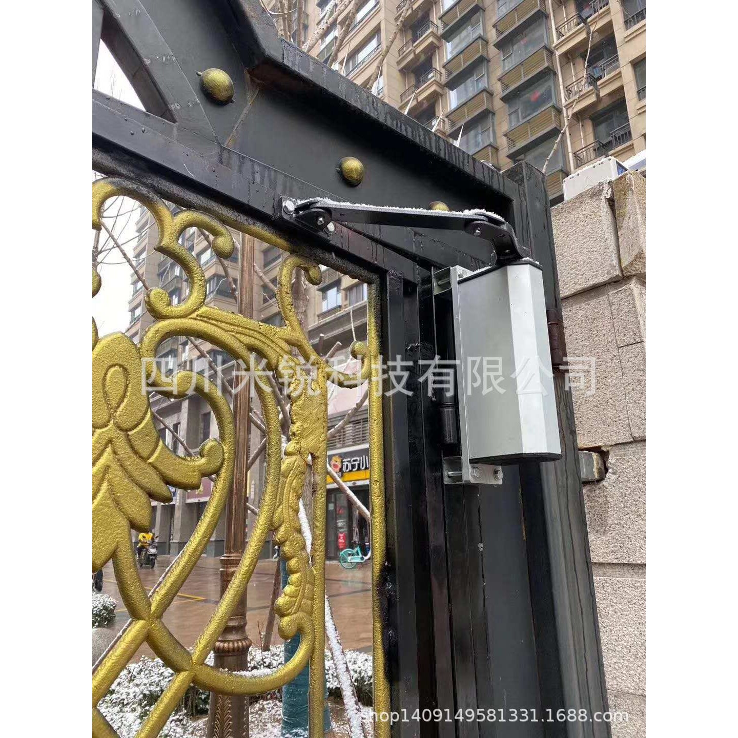 河南平顶山侧装曲臂开门机许昌刷卡电动开门器小区开门机厂家