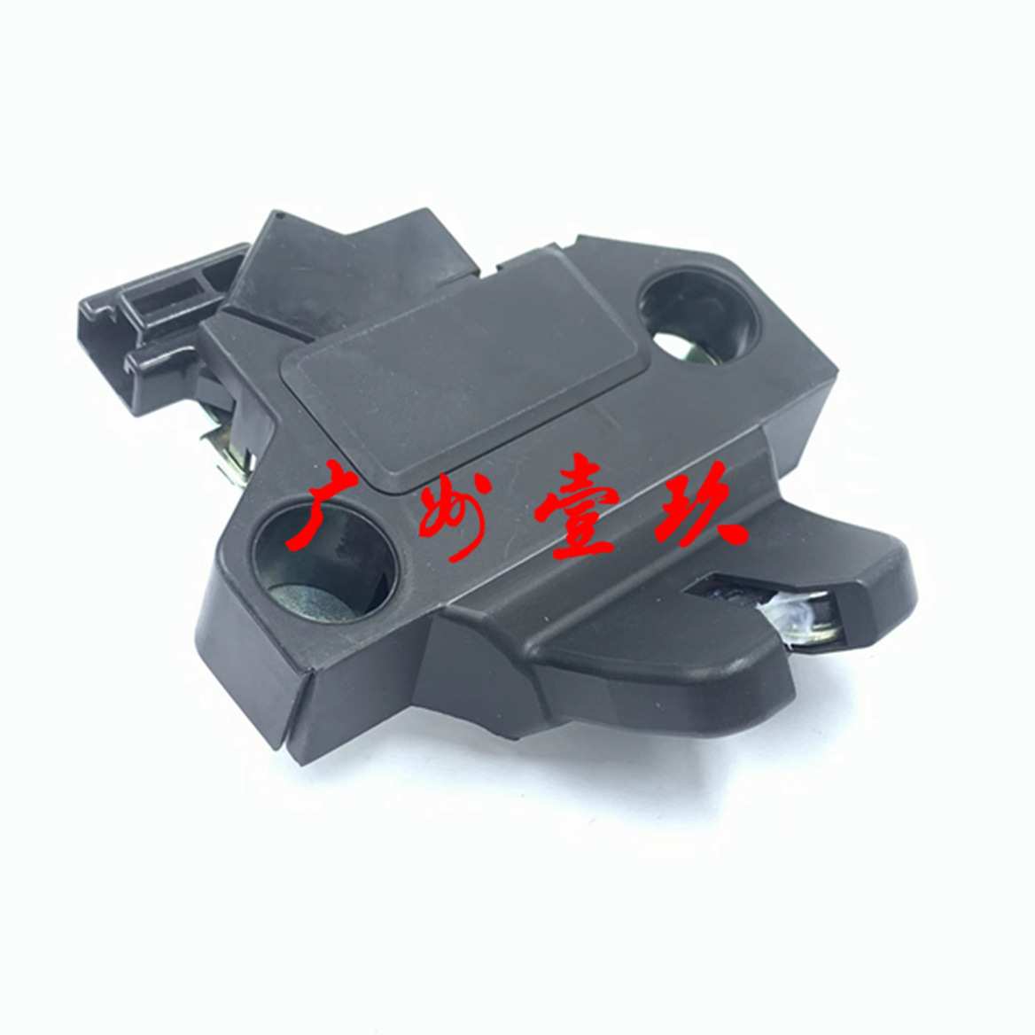 2007-2013年汽车后挡板后备箱锁 64610-02110