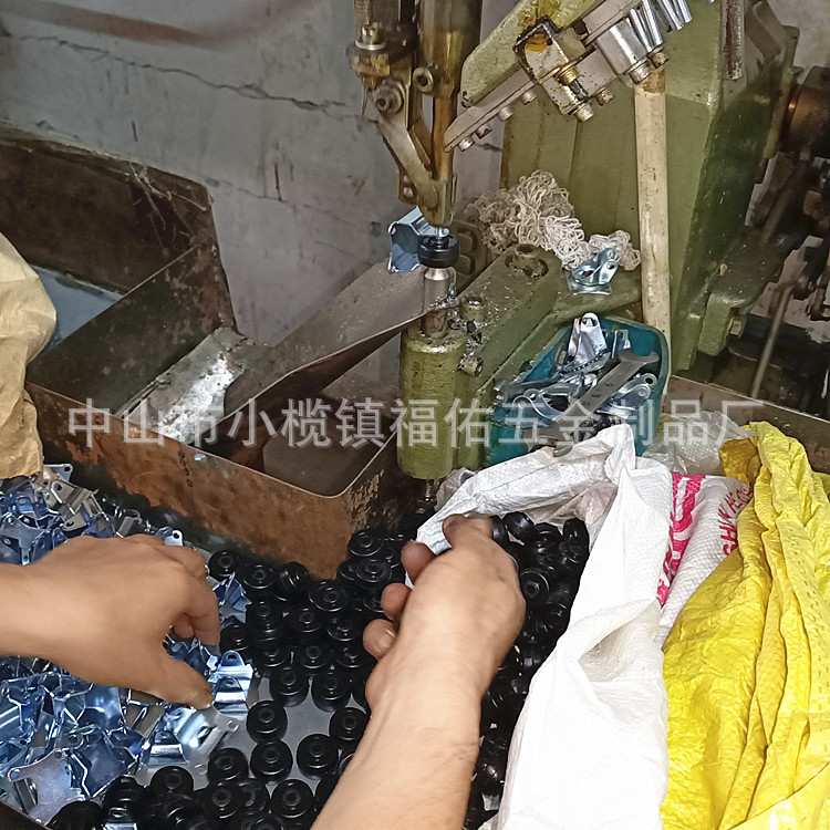 源头工厂超市购物车轮子配件5寸静音万向脚轮手推车轮子TPR静音轮