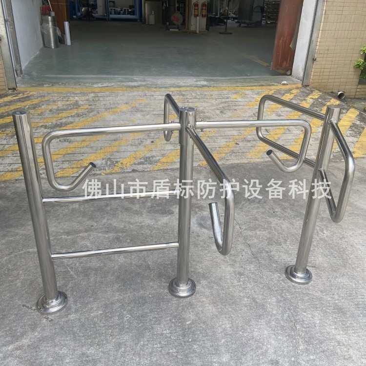 佛山超市半高人行通道旋转门 防止逆手动旋转闸 不锈钢单项栅栏闸