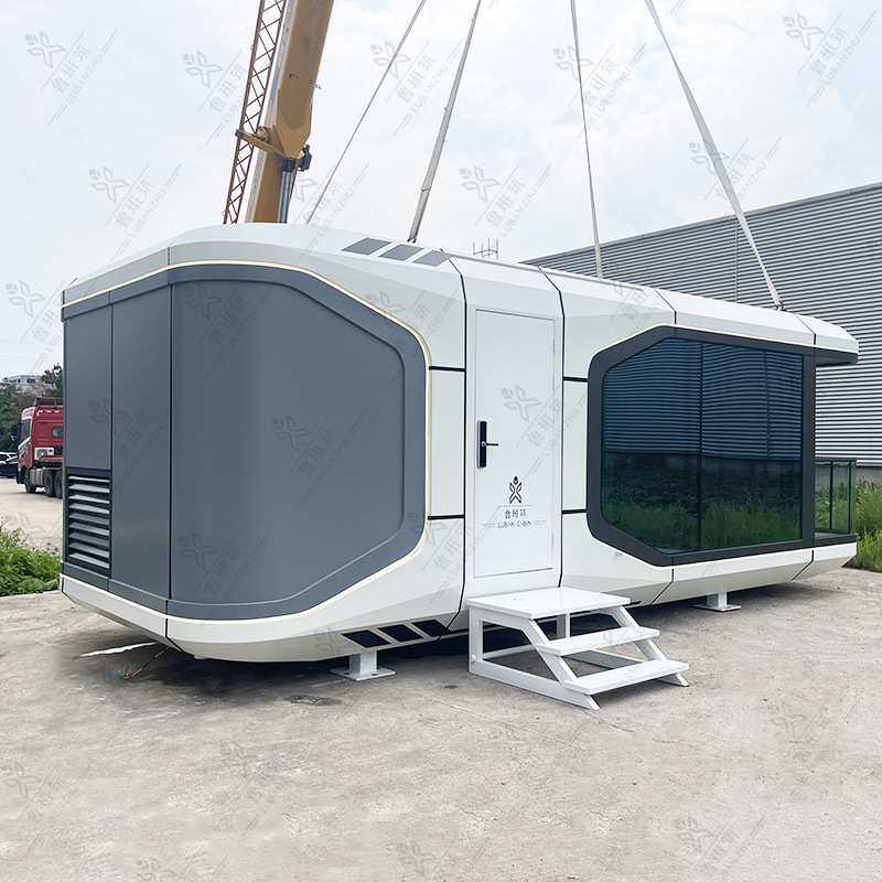 星际未来沉浸式体验露营太空舱 个性化定制太空主题酒店 移动房车