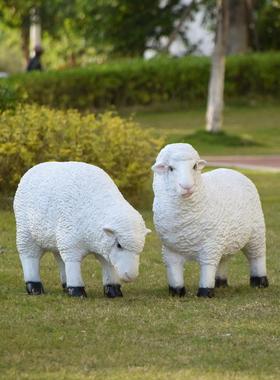 园林景观仿真山羊摆件户外绵羊玻璃钢动物雕塑羊肉店装饰花园庭院
