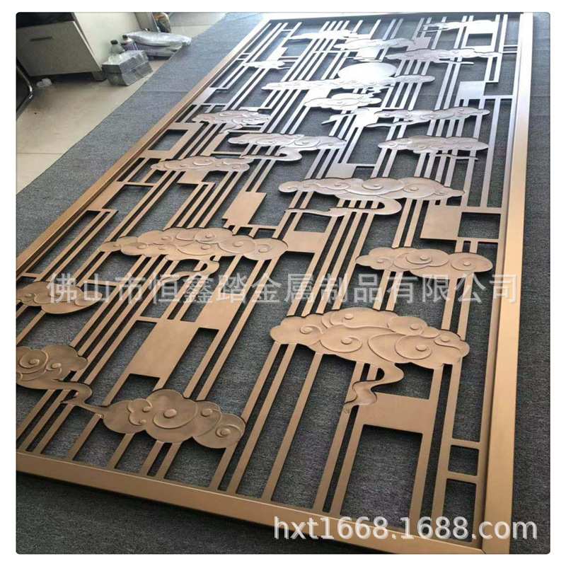 承接各种不锈钢屏风隔断 园建金属烤漆特色廊架景墙 制作安装