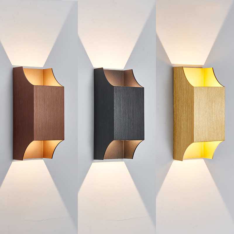 壁灯现代简约酒店别墅客厅卧室壁灯设计师创意壁灯拉丝背景墙灯具