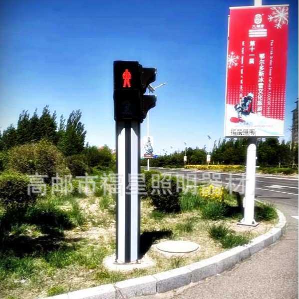 工厂供应LED交通信号灯杆十字路口人行道红绿灯杆件 道路信号灯杆