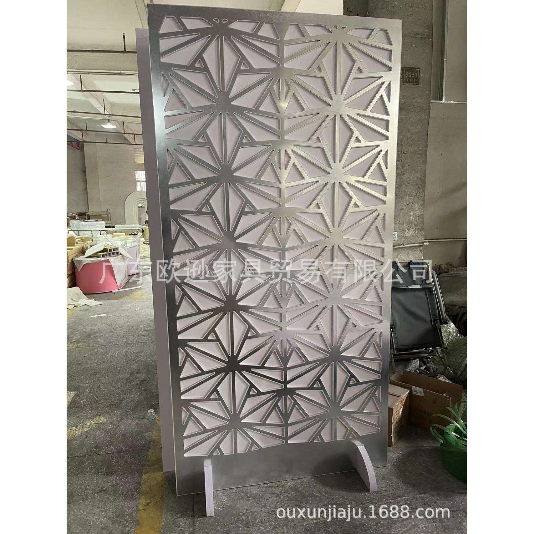 道具工艺品摆件PVC贴银镜亚克力婚庆背景墙