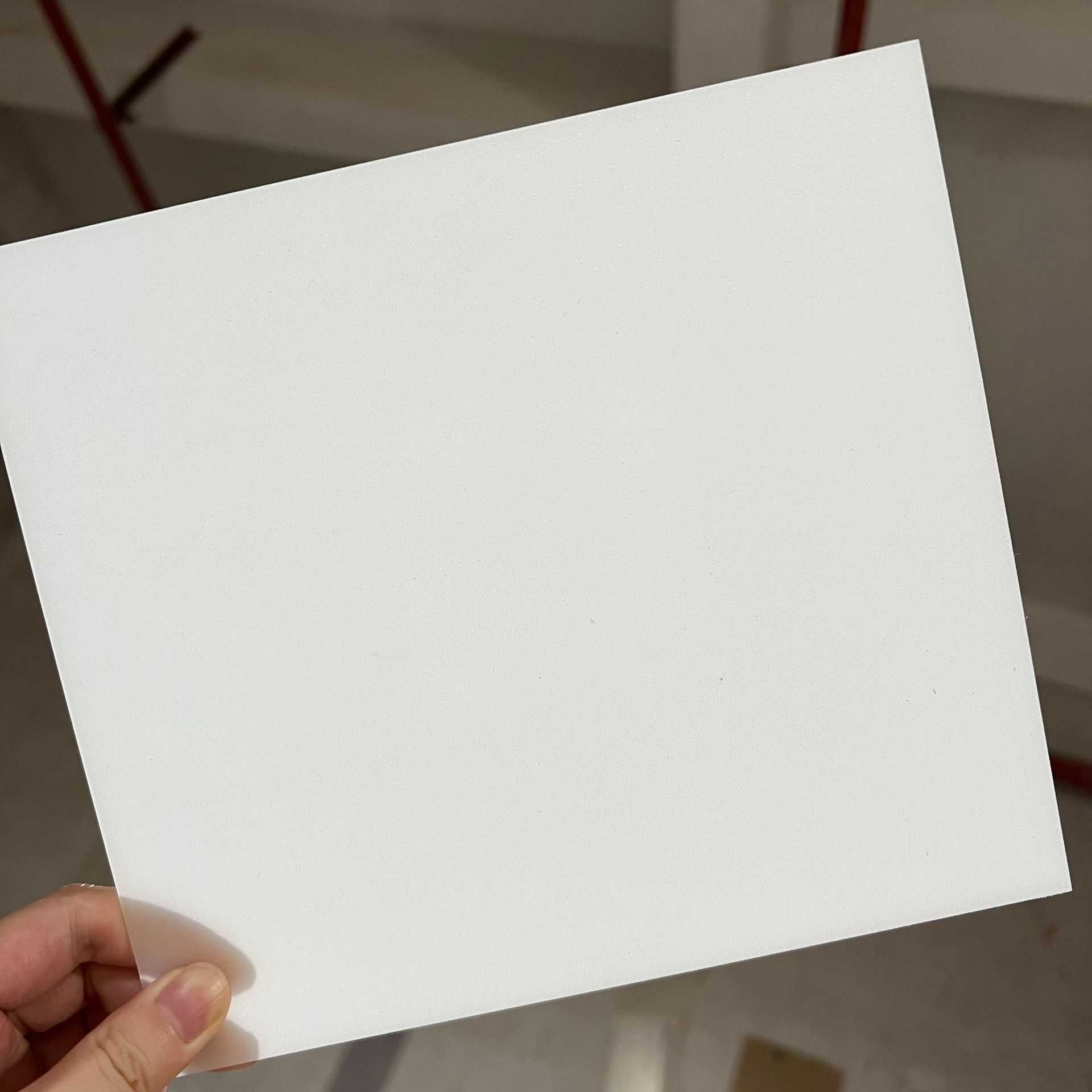 LED灯箱用面板单面磨砂亚克力板透光片PC扩散板导光板聚碳酸酯板