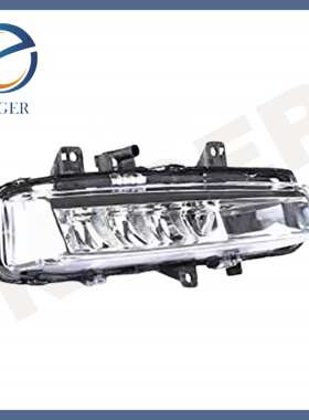 适用于路虎发现神行DB5左前雾灯 LR077888 LR068980