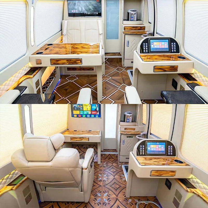 木纹pvc地板商用加厚耐磨地胶办公室地面考斯特房车塑胶地板铺装