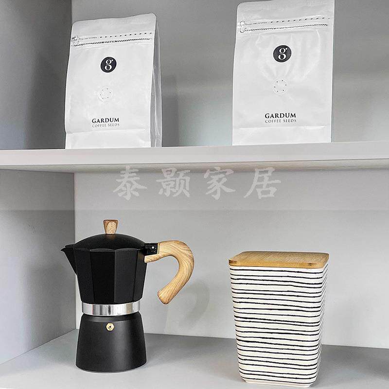 现代样板间厨房橱柜软装摆件家居饰品储物罐托盘咖啡杯套装