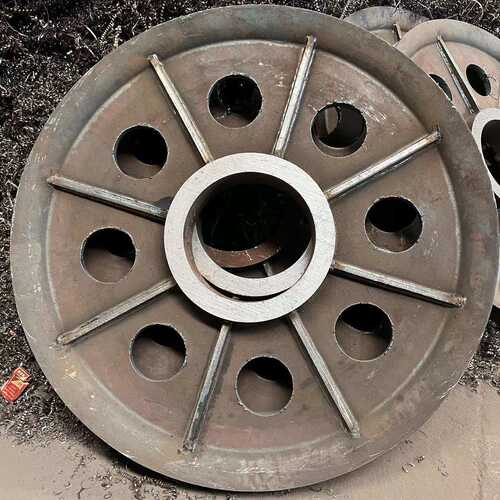 φ1500x310加筋热轧滑轮 船舶专用滑轮 抓斗滑轮铸钢滑轮厂家
