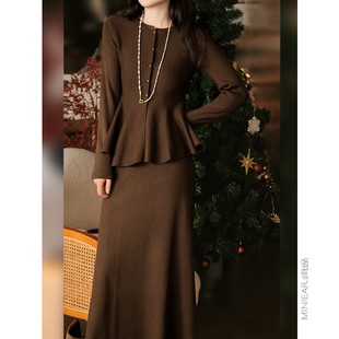 小耳出品【法国梧桐】温柔大姐姐风安迪绒波浪摆开衫半身裙两件套