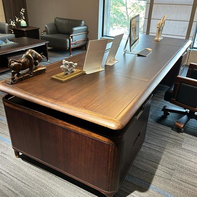 新中式实木办公桌椅组合老板桌大班台乌金木总裁室黑胡桃家具定制