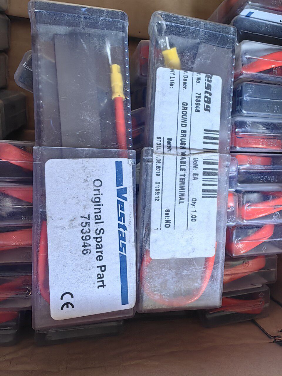 风电碳刷VESTASSPAREPART753946维斯塔斯753946接地碳刷C4