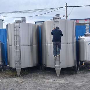 5吨不锈钢储酒罐304立式储酒罐不锈钢液体储存罐