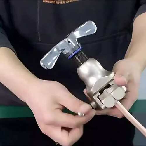 铜管扩口器大圣WK-806FT偏心扩管器扩孔器涨扩喇叭口制冷工具