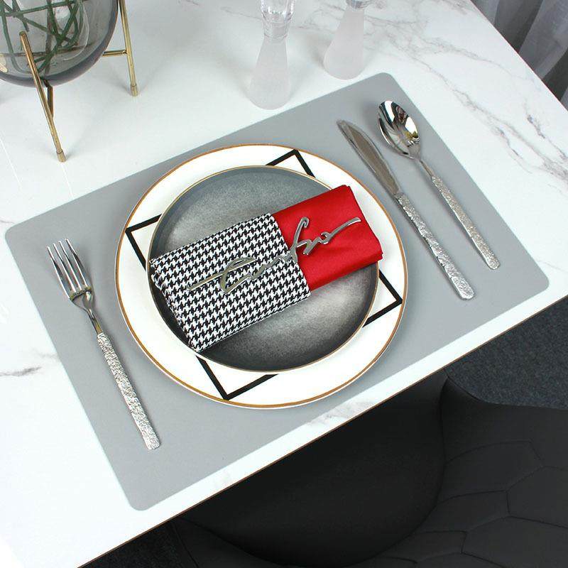 简约丝雨灰红轻奢样板间餐具摆件软装展厅样板房餐桌摆台餐盘,模玩/动漫/周边/娃圈三坑/桌游,模型制作工具/辅料耗材,淘宝优惠券,粉丝福利购,淘宝优惠卷