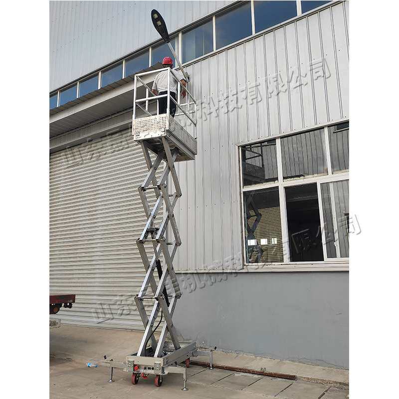 移动式剪叉升降机 手推电动升降平台 电动液压楼梯高空作业起重机