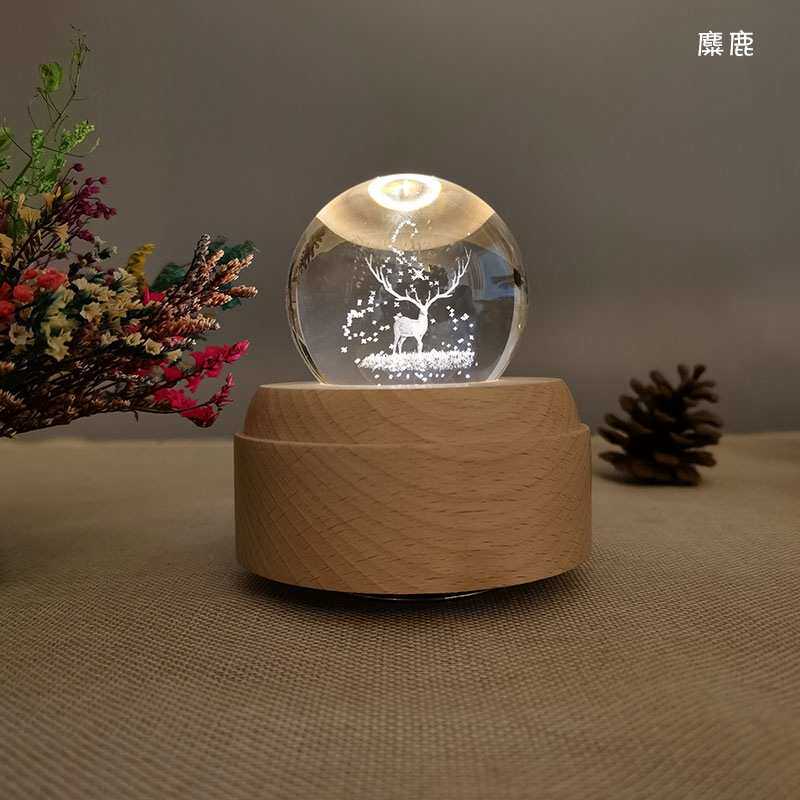 礼品水晶球音乐盒木质音乐盒水晶球八音盒3d小夜灯月球灯