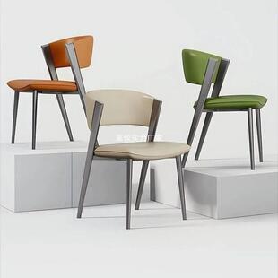 意式极简餐椅设计师现代简约家用凳子带靠背超纤皮餐厅网红CC餐椅