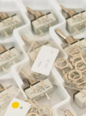 APEM 钮子开关 面板全防水IP67螺母端子两档自锁订货号631HK