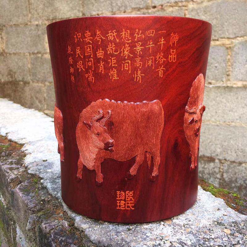 木质笔筒 来样 赞比亚血檀雕刻五牛图工艺品摆件笔筒厂家直销