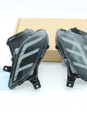 适用FT汉兰达LED后杠灯20-22 3功能转向灯刹车灯厂家直销红色熏黑