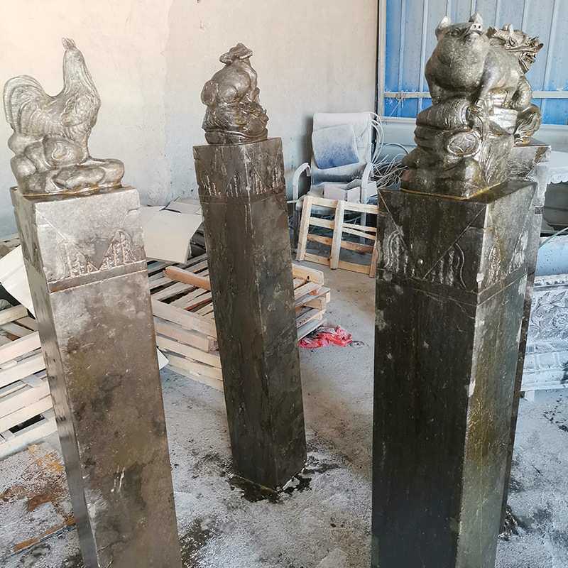 仿古做旧栓马桩青石石雕景区天青石做旧拴马桩雕刻龙生九子拴马桩