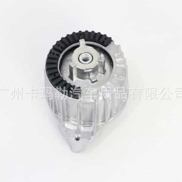 适用于奔驰E级W212 C207 发动机机脚胶 2122407217
