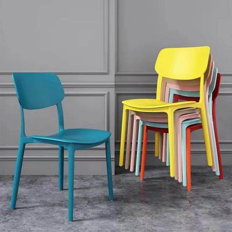 塑料凳子椅子靠背凳子家用加厚成人宿舍结实学生书桌客餐厅餐椅厂,玩具/童车/益智/积木/模型,毛绒/玩偶/公仔/布艺类玩具,淘宝优惠券,粉丝福利购,淘宝优惠卷