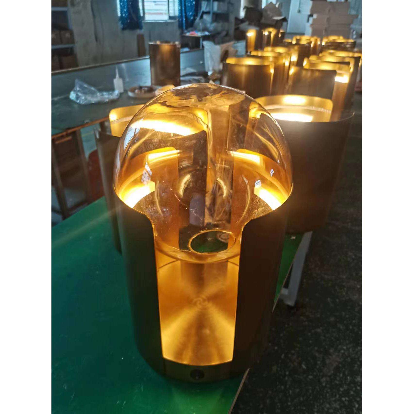 麗枫3.0丽枫3.0酒店宾馆书桌LED学习工作台灯电镀铜色虎铂色玻璃