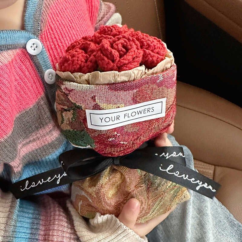 毛线手工编织钩针迷你花束diy材料包mini多头玫瑰花束送女友闺蜜,服饰配件/皮带/帽子/围巾,DIY编织材料包,淘宝优惠券,粉丝福利购,淘宝优惠卷