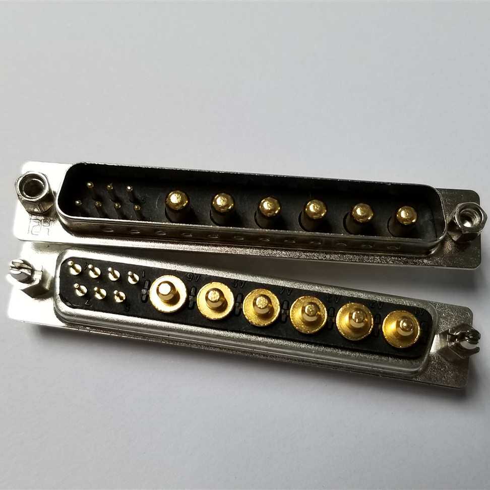 台式混合大电流D-SUB(13W6)直插铆鱼叉锁螺丝公头连接器  6+7针座