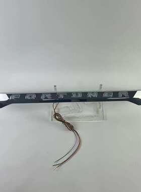 适用于Toyota Fortuner奔跑者者12-15款FortunerLED贯穿灯尾灯