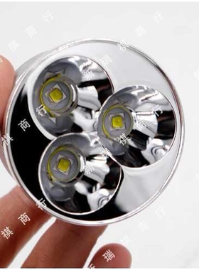 TrustFire3核CREEXMLT6L2LED白光TR-3L2手电筒灯头3800流明8.4V