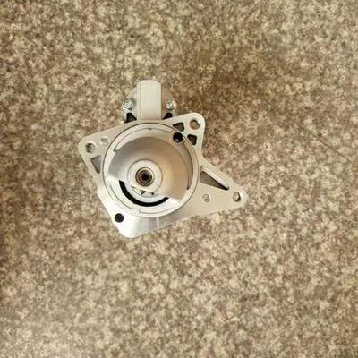 M002T87271ZT起动机WL9118400起动机马达适用福特皮卡起动机马达