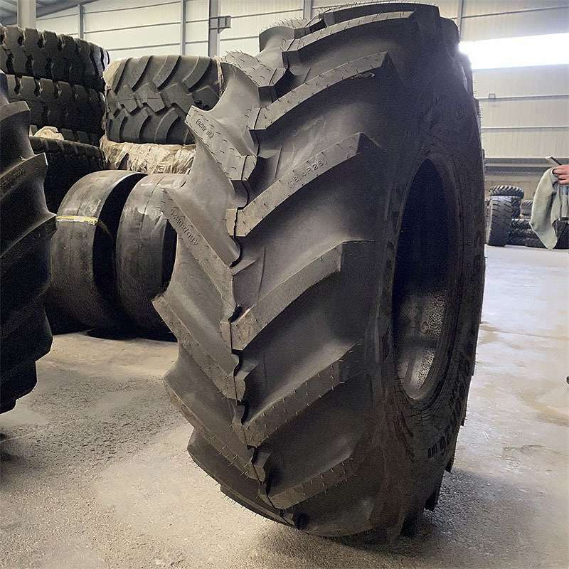 前进两头忙铲车轮胎 540/70R24轮胎 R-4E花纹轮胎