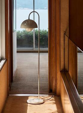 丹麦Tradition Flowerpot VP12落地灯高品质新品花苞灯经典沙发旁