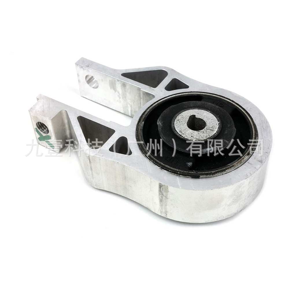 适用福特福克斯12-18 发动机机脚胶 支架 CM586P082BA CM5Z6068A