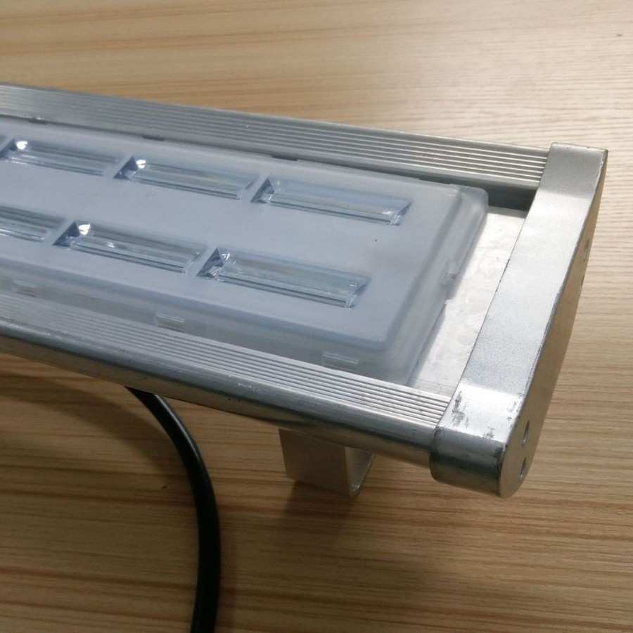 LED线形工矿灯套件 厂家直销带透镜高棚灯外壳套件大灯管配件60度