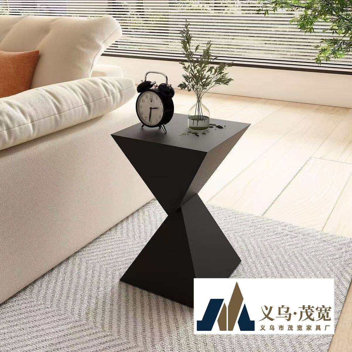 客厅创意小桌子卧室奶油沙发角几轻高级茶几花架现代简约床头柜,玩具/童车/益智/积木/模型,毛绒/玩偶/公仔/布艺类玩具,淘宝优惠券,粉丝福利购,淘宝优惠卷