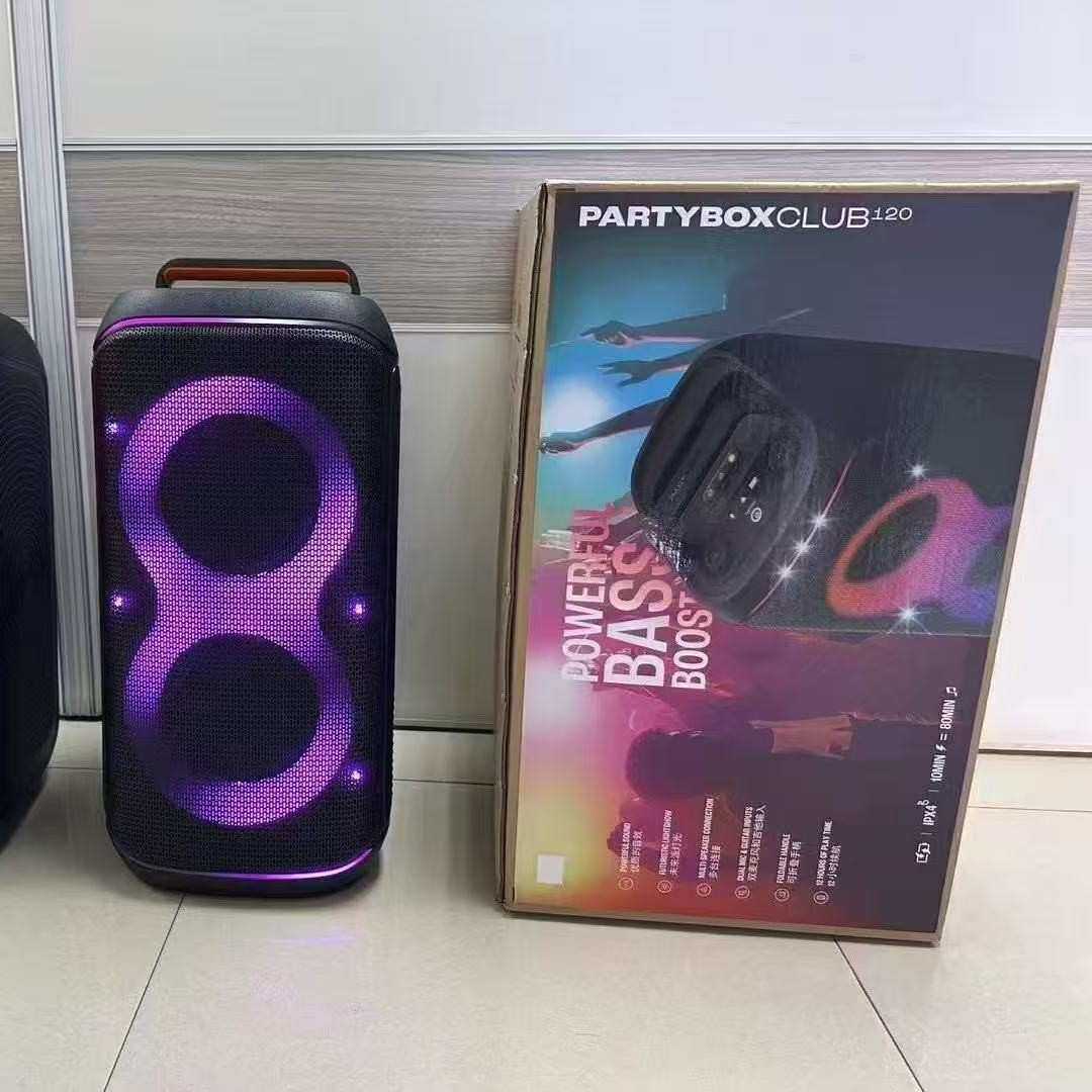 BOX120 四喇叭超大功率蓝牙音箱 户外手提广场舞RGB插卡蓝牙音箱