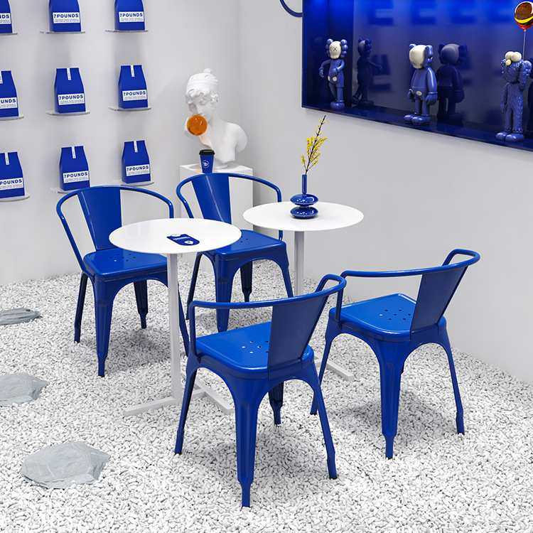 克莱因蓝椅子网红奶茶店咖啡桌ins水泥风甜品店桌椅休闲餐饮家具