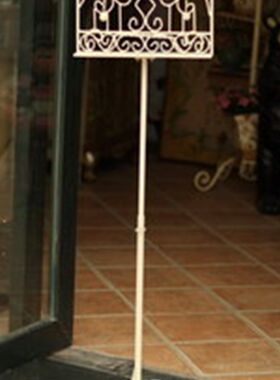 欧式铁艺乐谱架 菜谱架 杂志展示架 落地资料架 广告宣传架