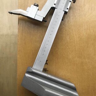 申韩申工高度尺数显带表200-300 500 600 1000高精度游标划线卡尺