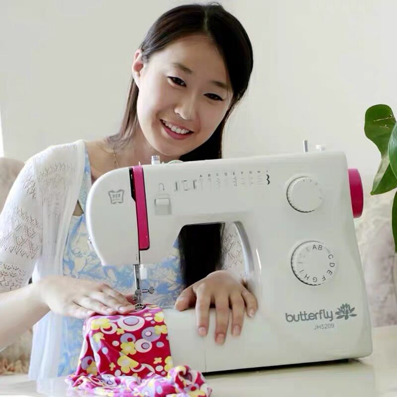 蝴蝶牌缝纫机JH5209家用小型电动缝纫机带锁边多功能老式缝纫机